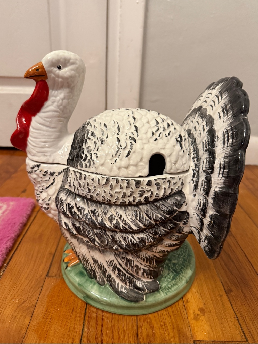 Vintage Hand Painted Italian Turkey Soup Tureen DY Bresolin Made in Italy - Picture 4 of 9